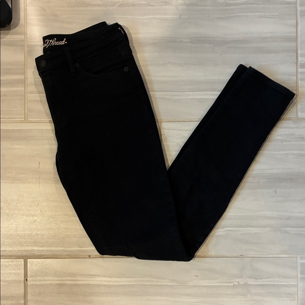 Universal Thread Women's Black Jeans